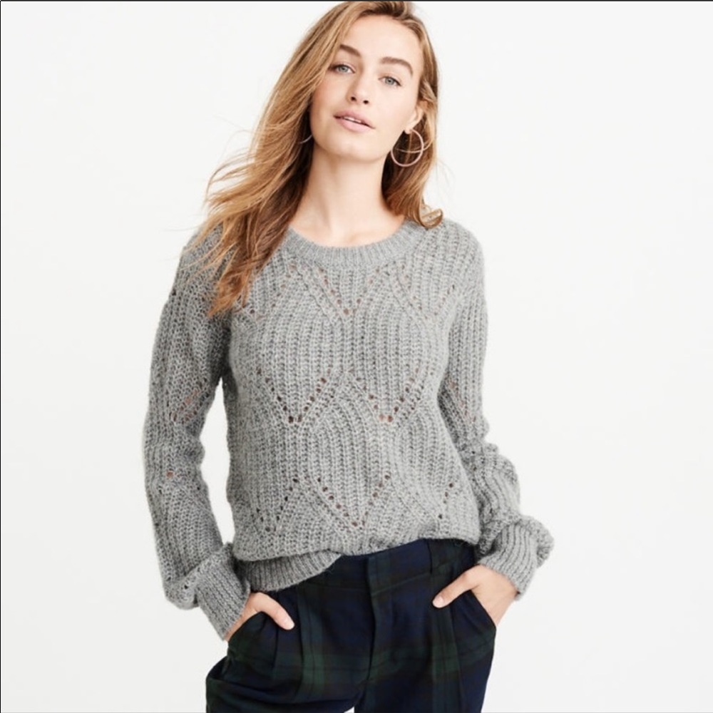 Abercrombie & Fitch Puff Sleeve Sweater